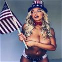 Lindsey Pelas