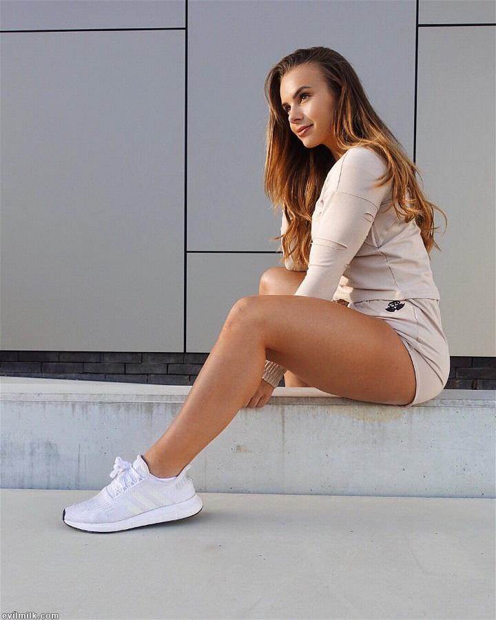 Savannah Fox Instagram