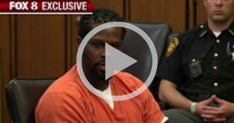 Judge orders suspect to have mouth taped during se